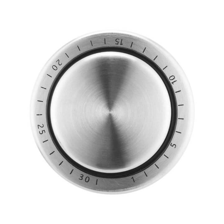 Bouchon de vin sous vide en acier inoxydable posé sur une bouteille, accessoire vin indispensable