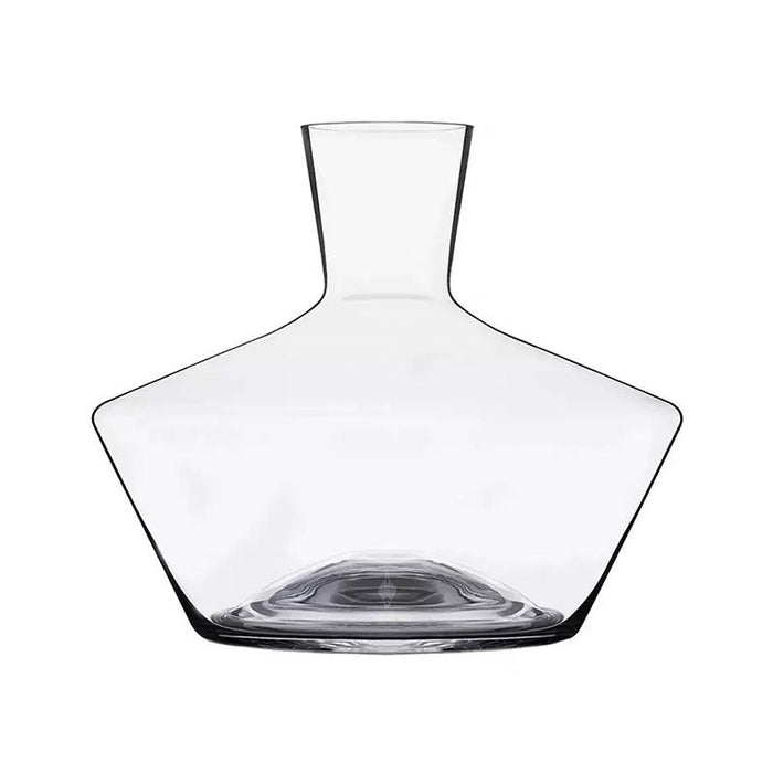 Carafe à décanter en cristal soufflé à la main, design élégant sur fond blanc