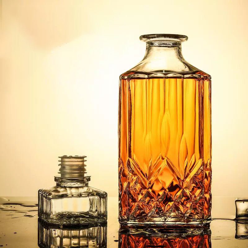 Carafe à whisky en verre épais classique - Wior