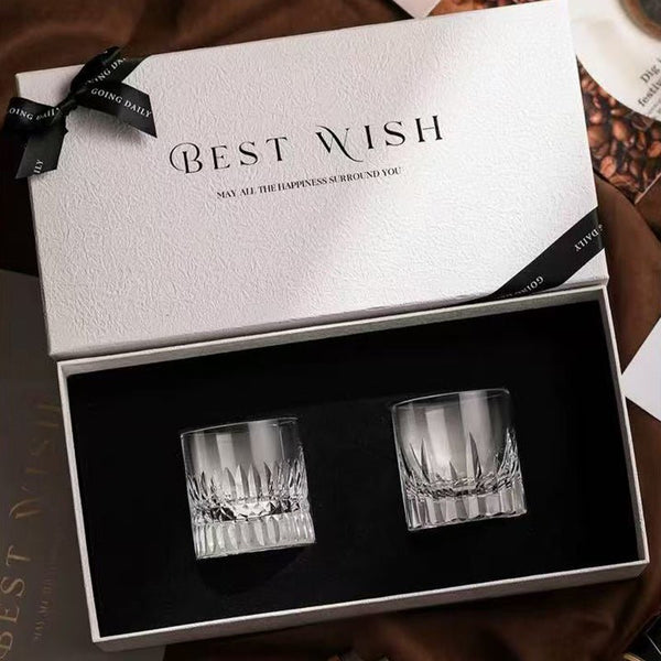 Coffret whisky luxe avec verres à whisky en cristal et bouteille premium pour cadeau homme