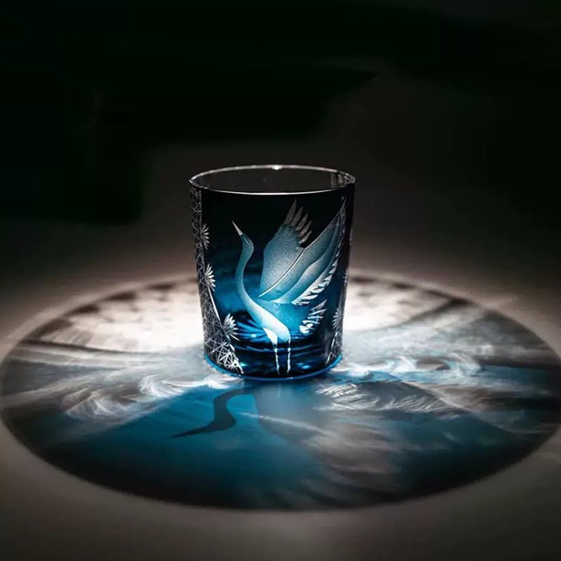 Flying Crane verre à whisky cristal taillé à la main, détail gravure