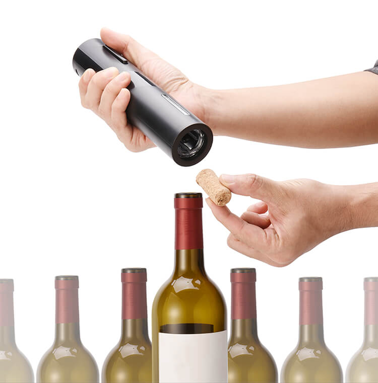 4-in-1 USB Rechargeable Automatic Electric Wine Opener Set - Wior